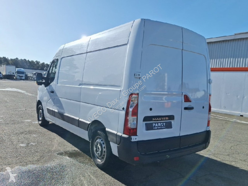 Renault F3300 L2H2 2.3 Blue dCi 135ch Confort...