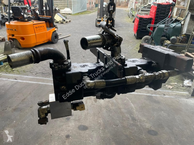 Bedrijfswagen  DANFOSS PLUNJER PUMP...