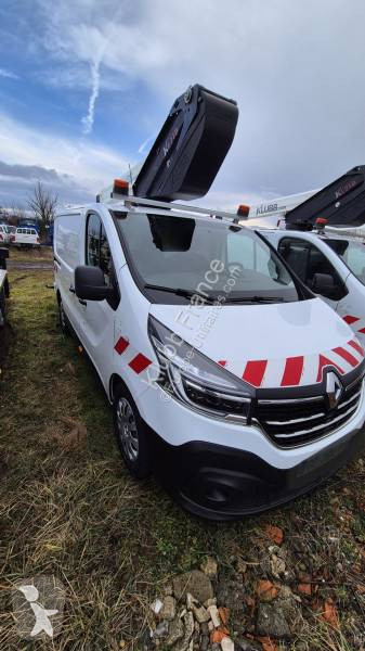 Samochód dostawczy Renault