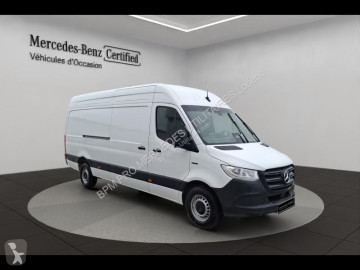 Fourgon Mercedes