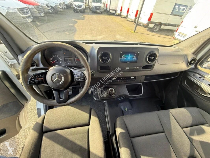 Véhicule utilitaire Mercedes
