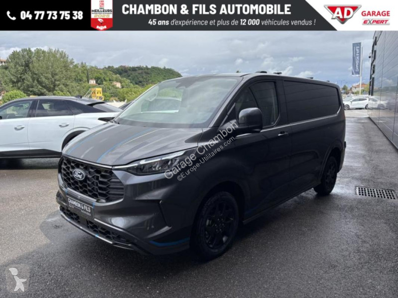 Véhicule utilitaire Ford FOURGON 320 L1H1 2.0...