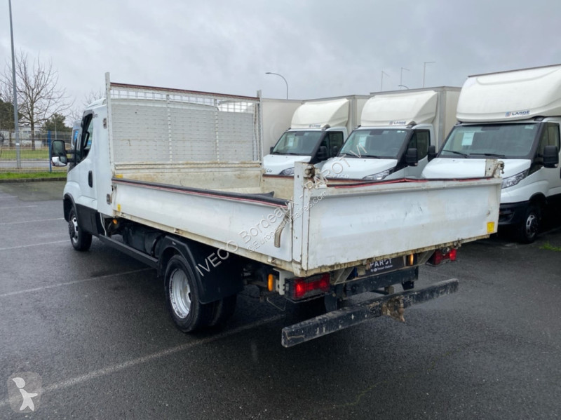 عربة نفعية Iveco 35C16H3.0 Empattement 3750 Tor