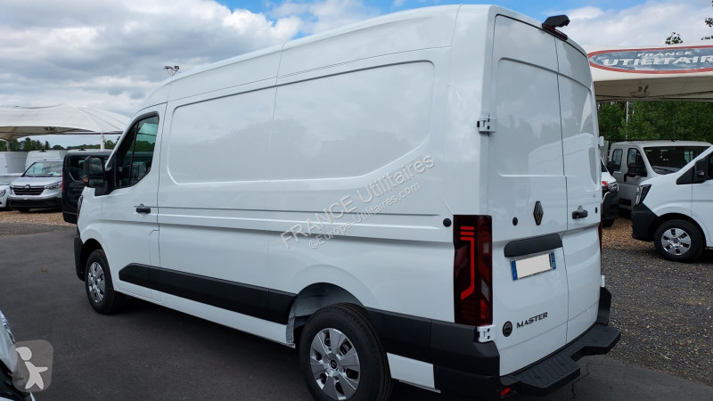 Furgoneta Renault MASTER IV FG BVA F3500 L2H2...