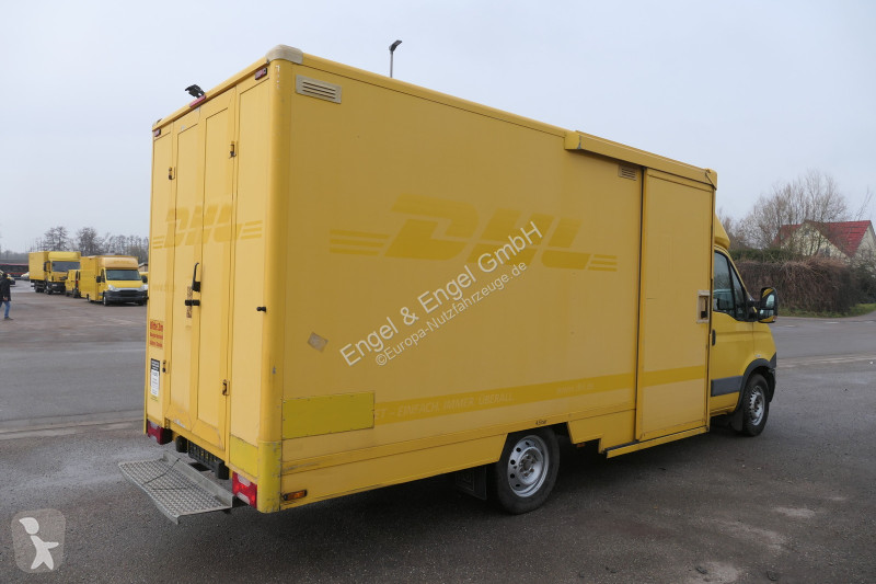 Лекотоварен автомобил Iveco Daily 35 S11 C30C...