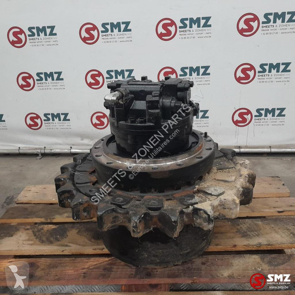عربة نفعية Caterpillar Hydraulic travel motor...