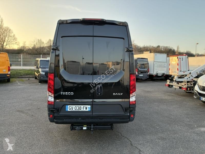 Véhicule utilitaire Iveco 35S Fg 35S16 160 Cv -...