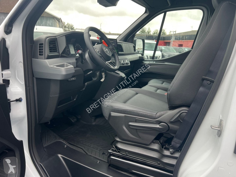 Furgoneta Nissan INTERSTAR FG NEUF: L2H2 3T5...