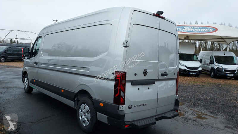 Véhicule utilitaire Renault MASTER IV FG GRIS...