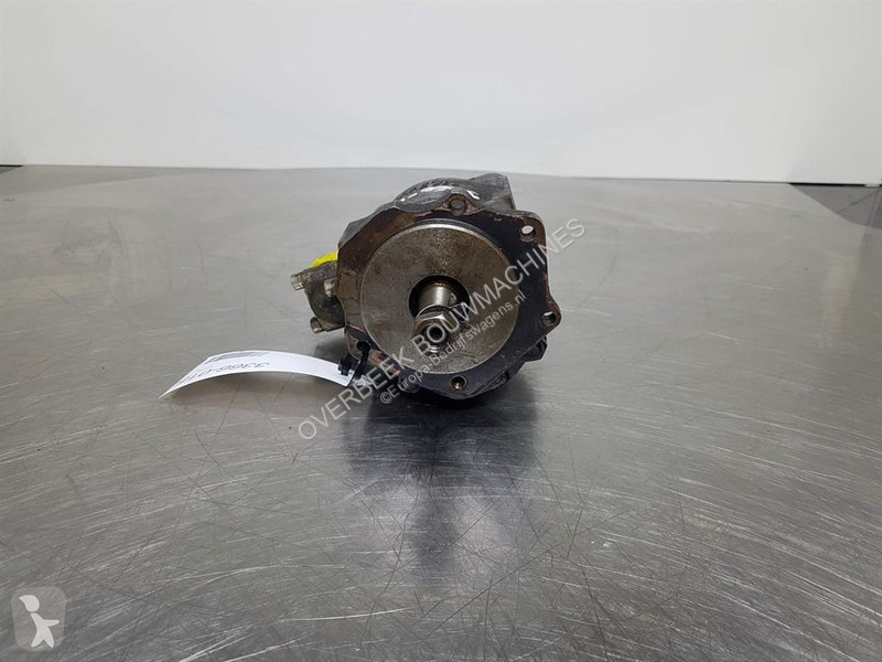 Véhicule utilitaire  8682-902-0DK -...