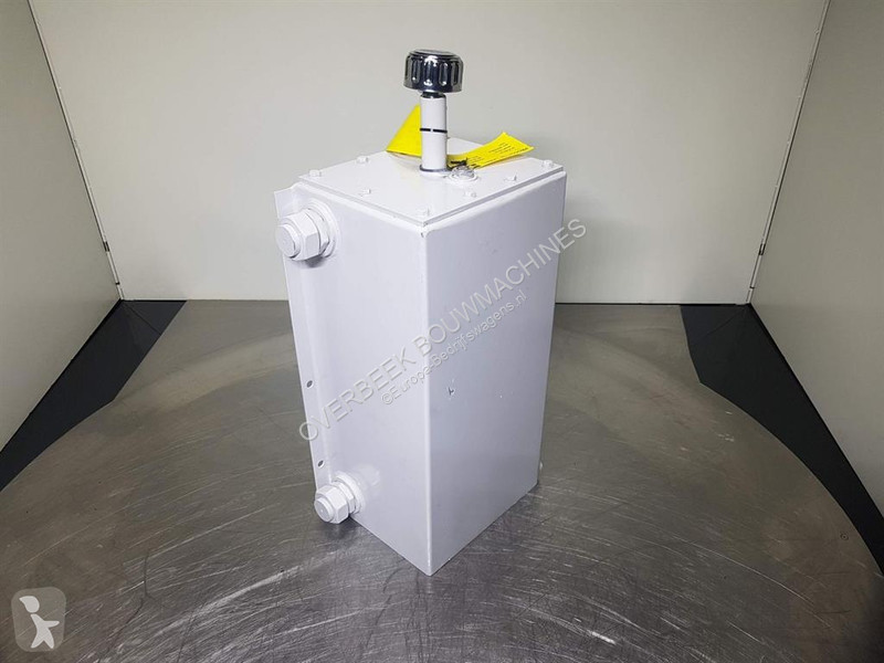 Nyttofordon Parker - Headertank 35L -...