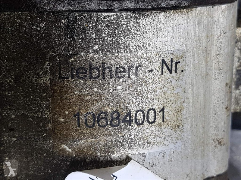 Furgoneta  TORION1812-Liebherr...