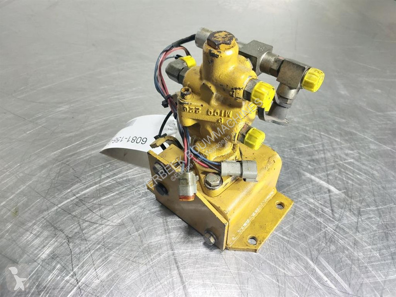 924 G - Power brake valve/Remventiel van