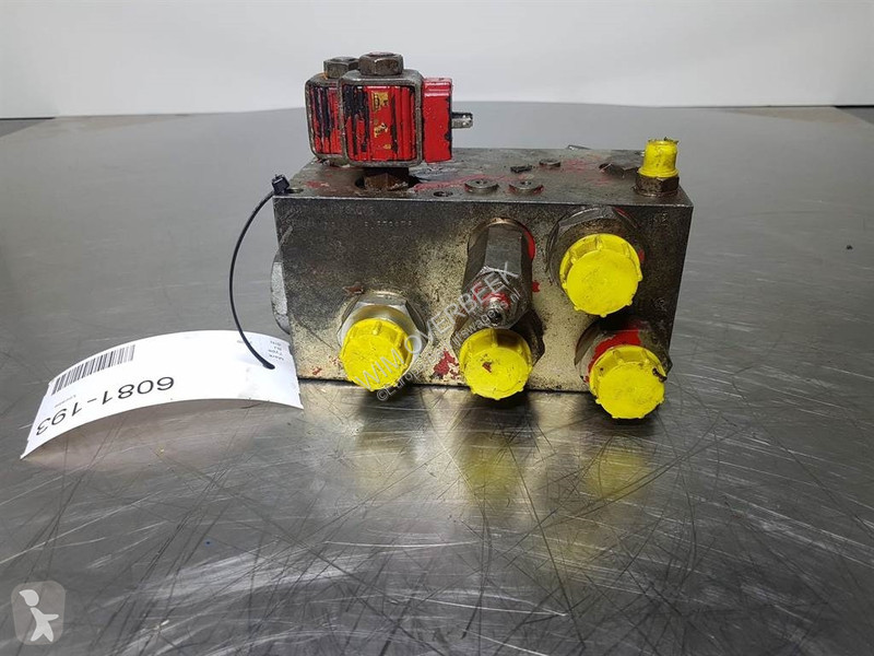 Bedrijfswagen  Hydraulics 8F5107B -...