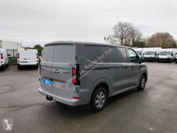 Fourgon moyen Ford neuf