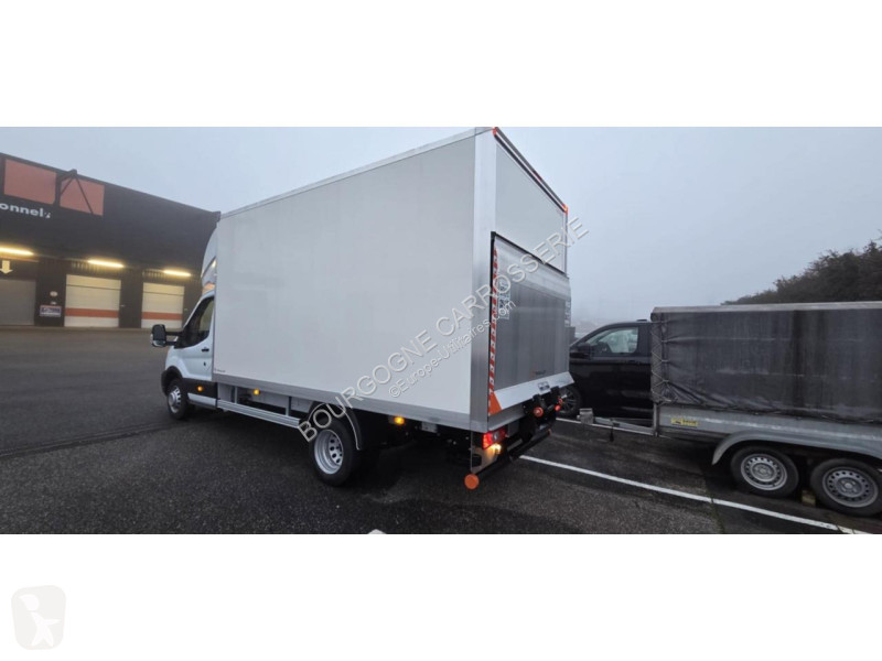 Véhicule utilitaire Ford TRANSIT 350 L4 2.0...