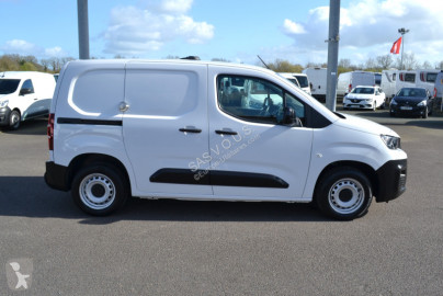 Fourgon Peugeot