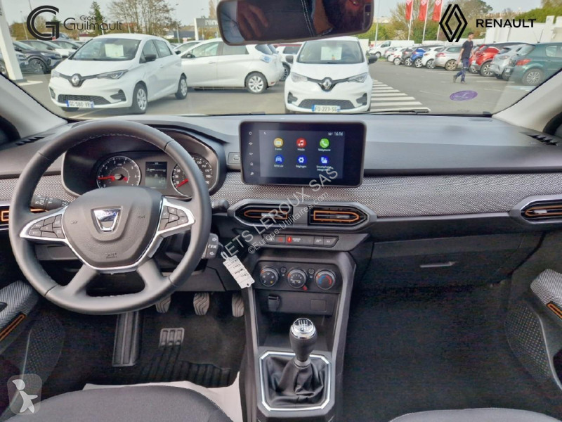 Dacia SANDERO Transporter