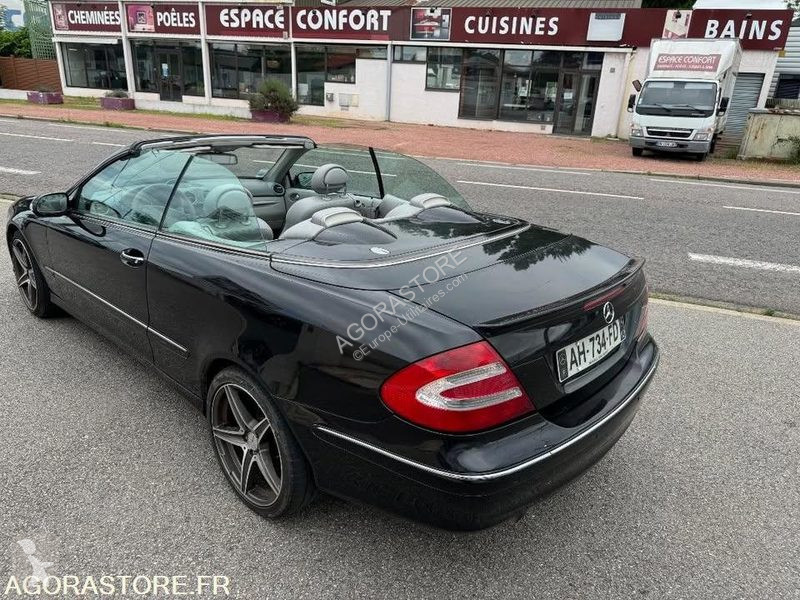 Véhicule utilitaire Mercedes CLK