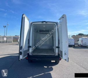 Caja negativa y positiva Nissan