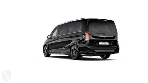 Fourgon Mercedes neuf