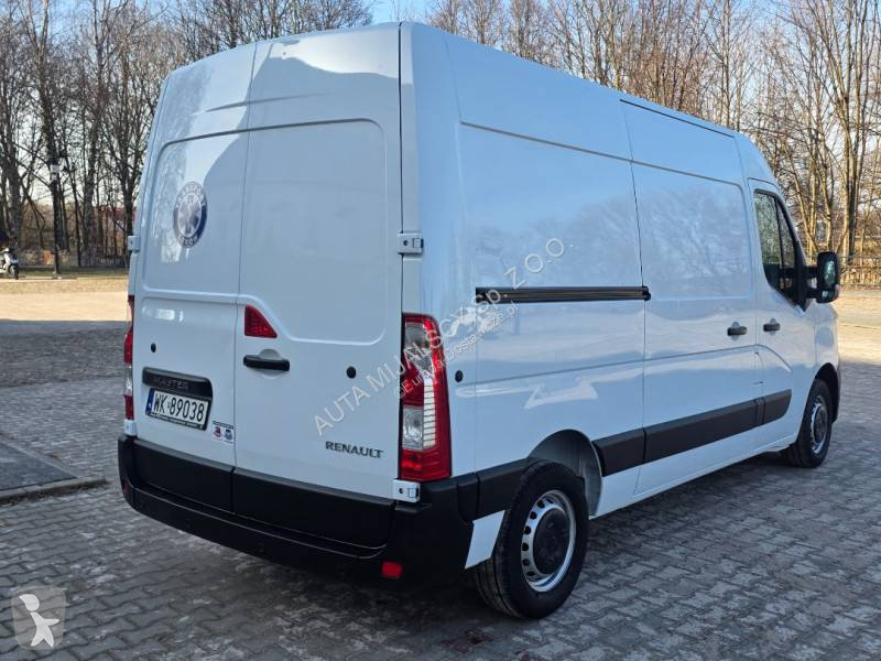 Samochód dostawczy Renault