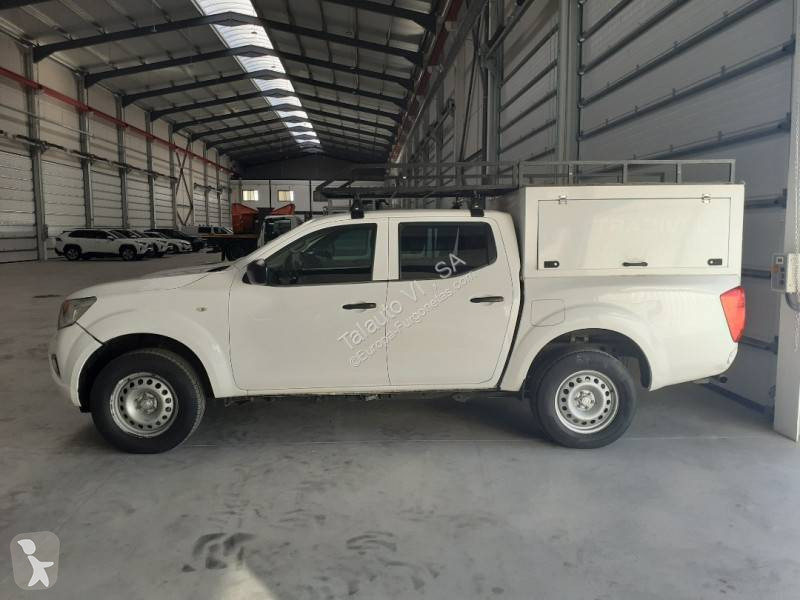 Véhicule utilitaire Nissan