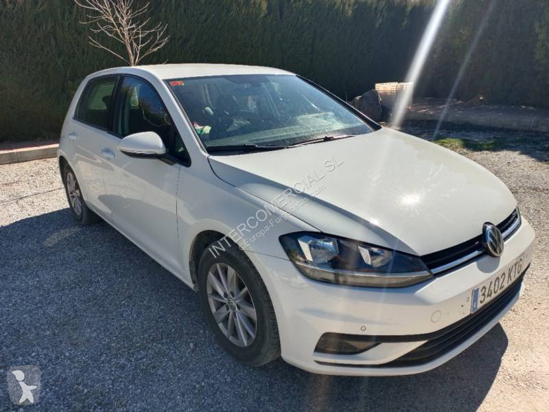 عربة نفعية Volkswagen