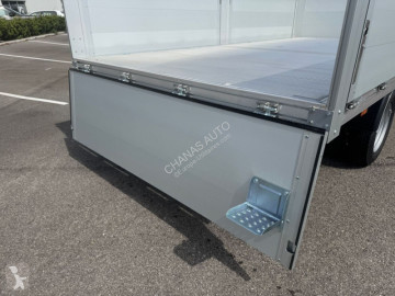 عربة نفعية منصة Iveco