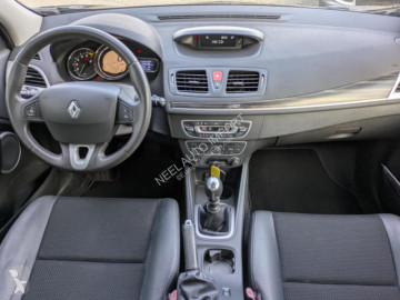 سيارة عربة مناجم Renault