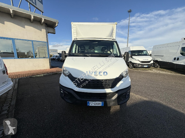 Veicolo commerciale Iveco DAILY 35C14H BOX +...