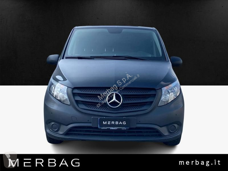 Samochód dostawczy Mercedes 116 F Long