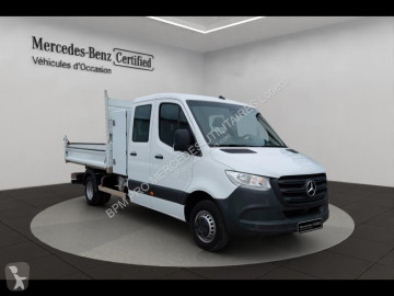 Utilitaire benne Mercedes