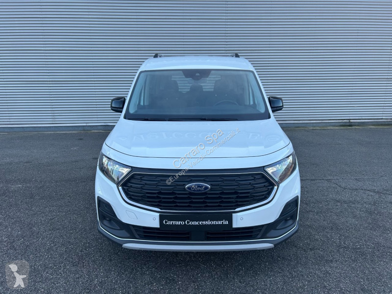 عربة نفعية Ford III