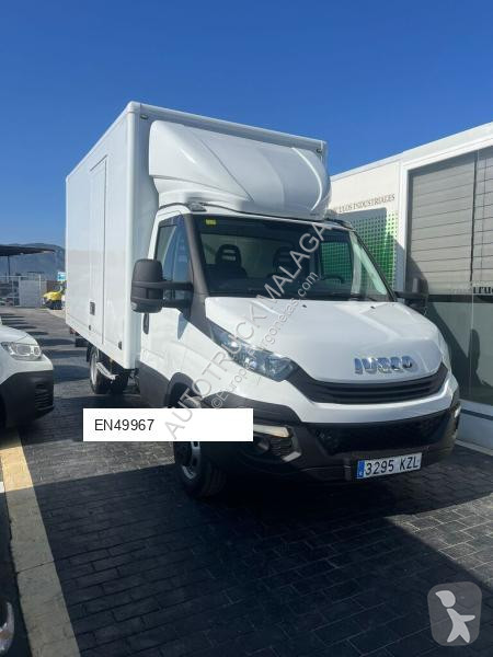 Furgoneta Iveco 35C15 paquetero