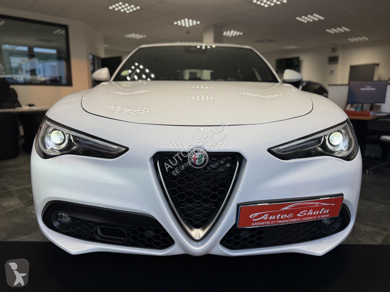Samochód dostawczy Alfa-Roméo STELVIO / A...