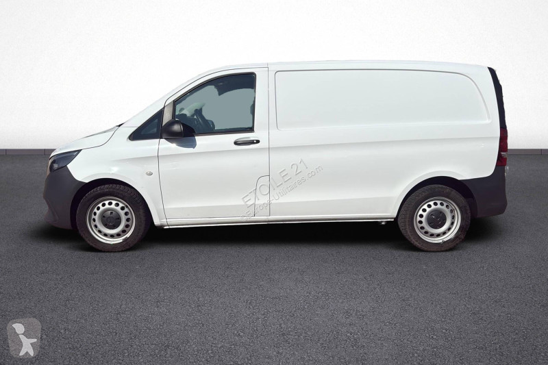 Furgoneta Mercedes VITO FOURGON 114 CDI COMPACT...