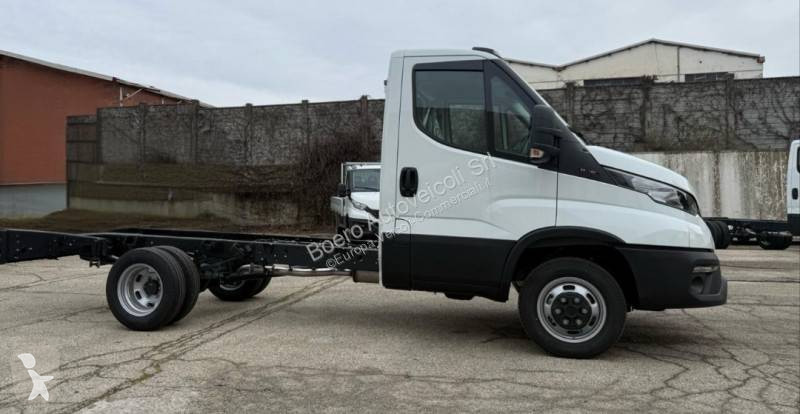 Véhicule utilitaire Iveco