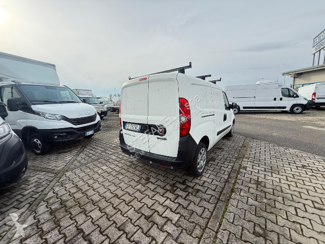 Veicolo commerciale Fiat DOBLO MAXI FURGONE