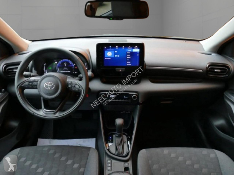 Véhicule utilitaire Toyota YARIS IV Hybrid 116h...