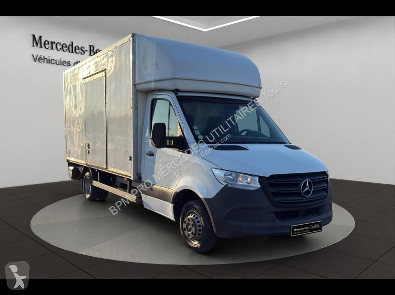 عربة نفعية Mercedes