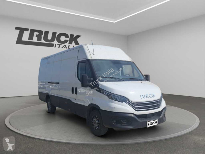 Veicolo commerciale Iveco V - 35 S18H3.0 V L4H2...