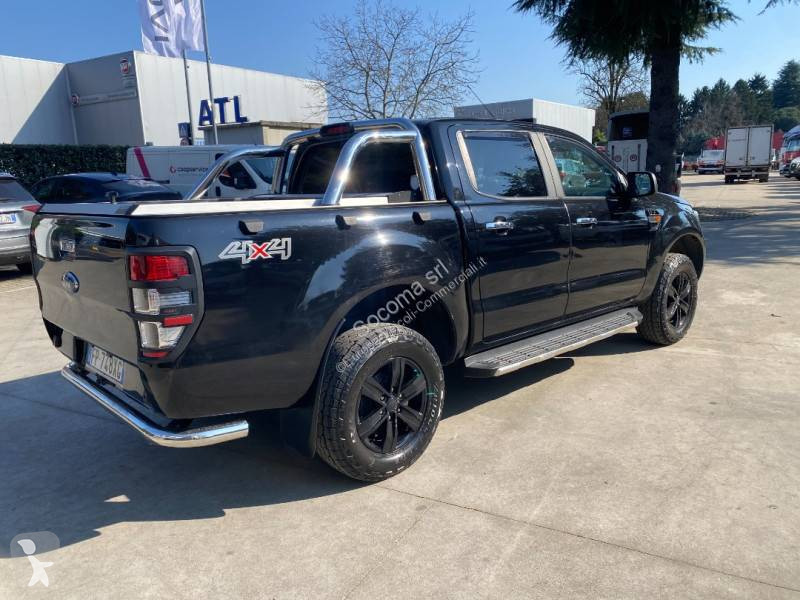 عربة نفعية Ford
