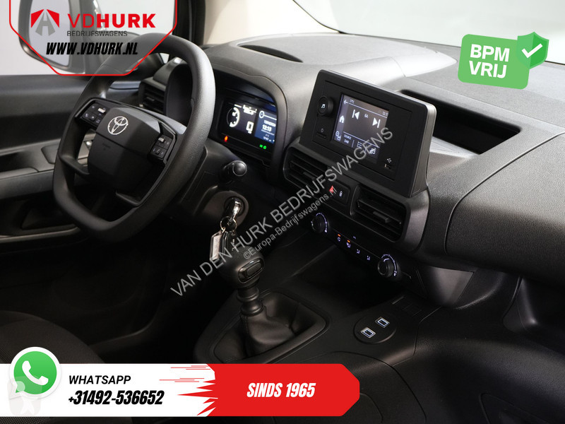 Furgoneta Toyota 1.5 LED/ Virtual Cockpit/ DAB/...