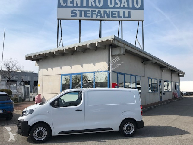 عربة نفعية Opel VIVARO 2.0 145 L2H1