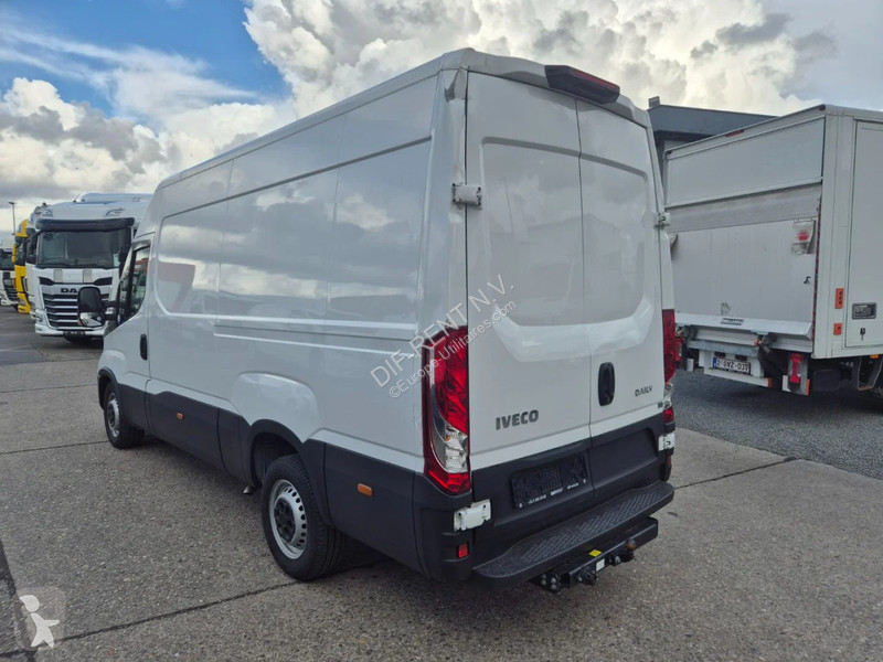 Iveco 35 S 14 Transporter