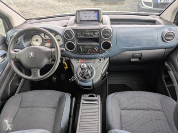 Osobowy Peugeot