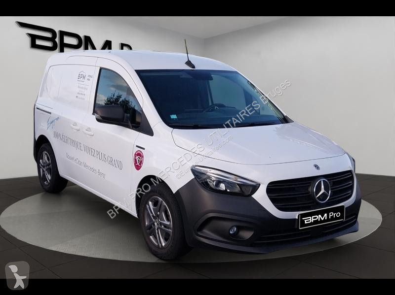 عربة نفعية Mercedes e Long Pro