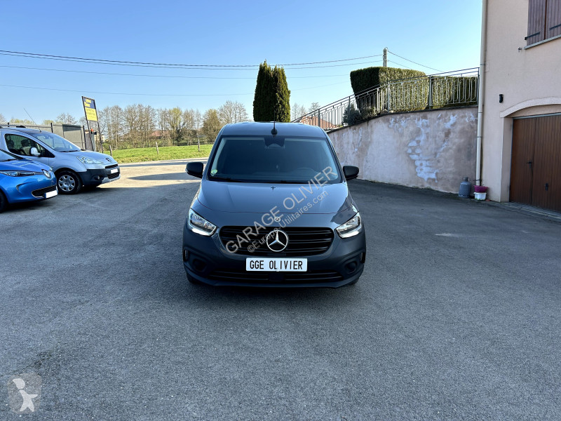 Véhicule utilitaire Mercedes Long 110 1.5 CDI...