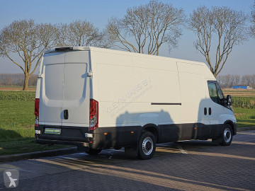 Furgon dostawczy Iveco